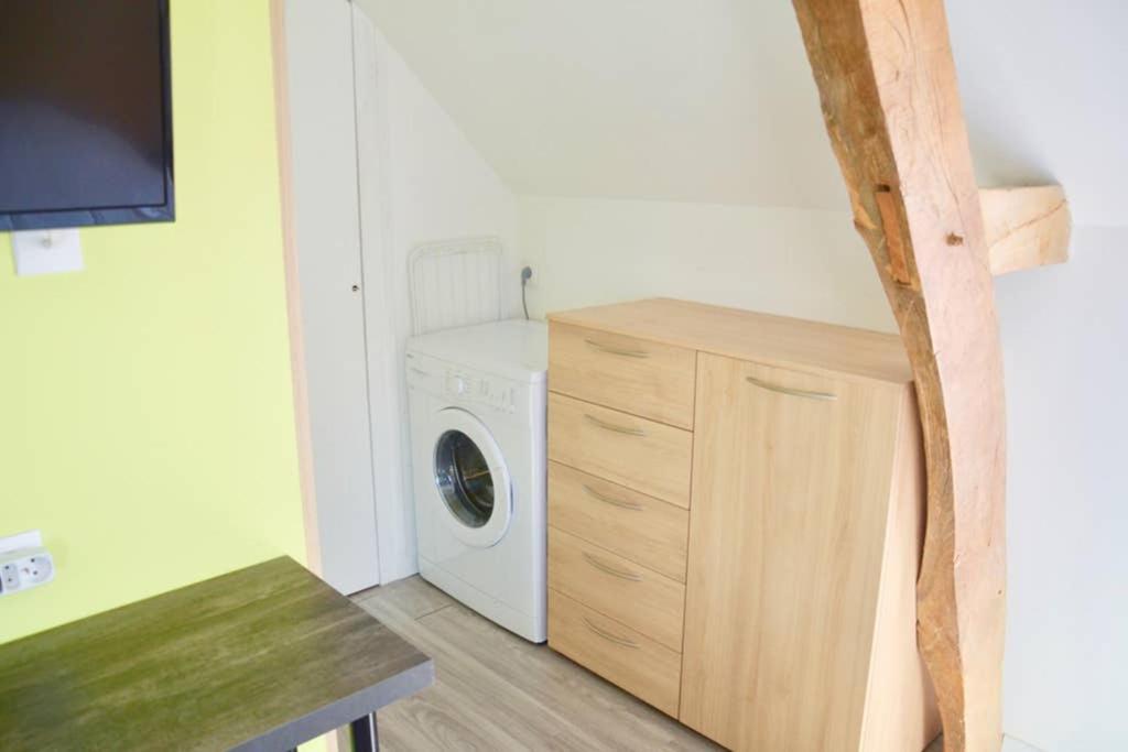 La Petite Maison Appartement 2 Avoine Экстерьер фото