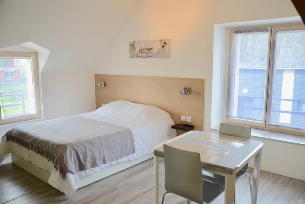 La Petite Maison Appartement 2 Avoine Экстерьер фото